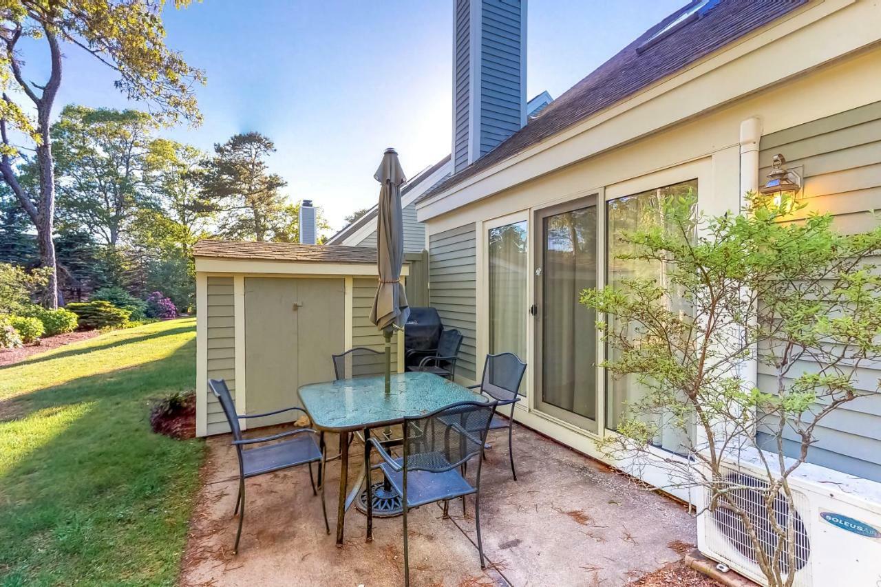 Ocean Edge Retreat Apartment Brewster Exterior photo